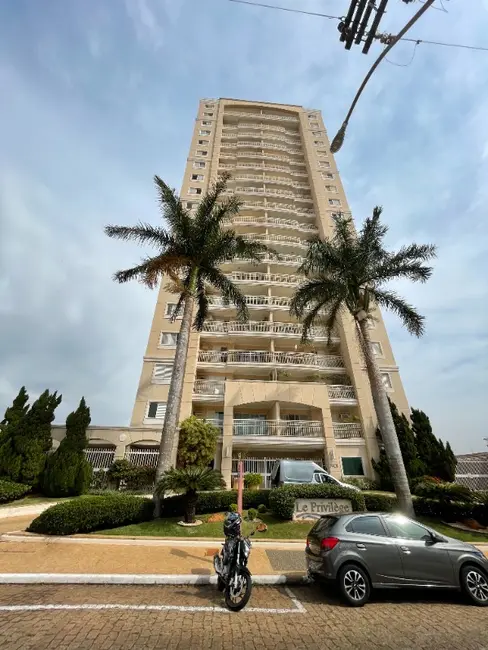 Foto 1 de Apartamento com 3 quartos à venda, 133m2 em Centro, Araraquara - SP