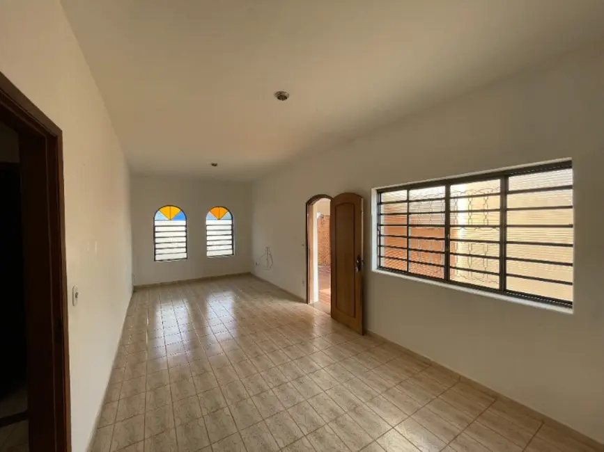 Foto 9 de Casa com 2 quartos à venda, 140m2 em Jardim Santa Angelina, Araraquara - SP