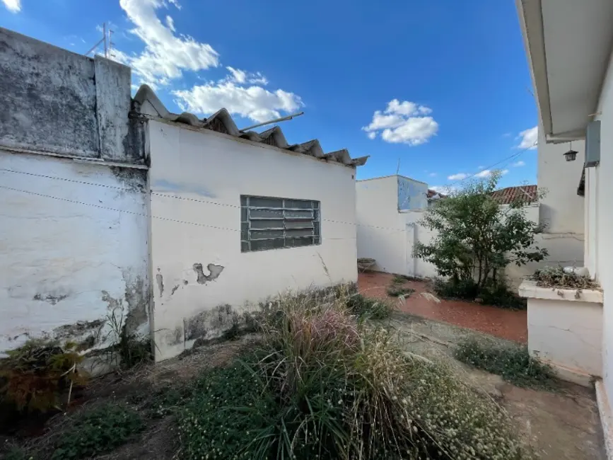 Sala Comercial com 3 quartos à venda, 147m2 em Centro, Araraquara - SP - imagem 9 Foto 9 de Sala Comercial com 3 quartos à venda, 147m2 em Centro, Araraquara - SP