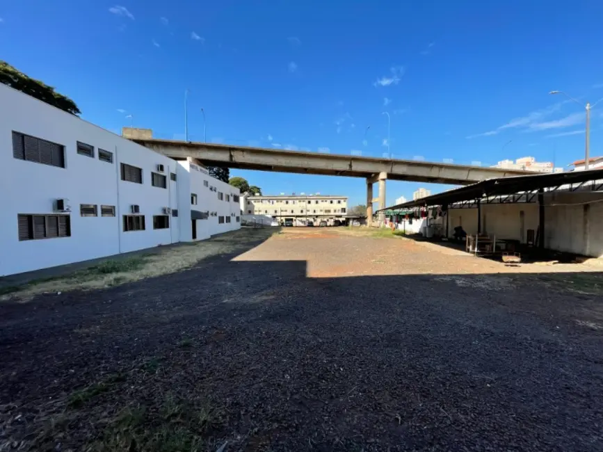 Foto 2 de Terreno / Lote com 15 quartos à venda, 1493m2 em Centro, Araraquara - SP