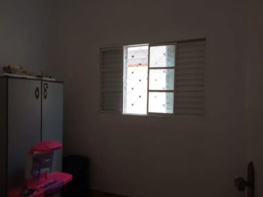 Casa com 4 quartos à venda, 300m2 em Centro, Araraquara - SP - imagem 4 Foto 4 de Casa com 4 quartos à venda, 300m2 em Centro, Araraquara - SP