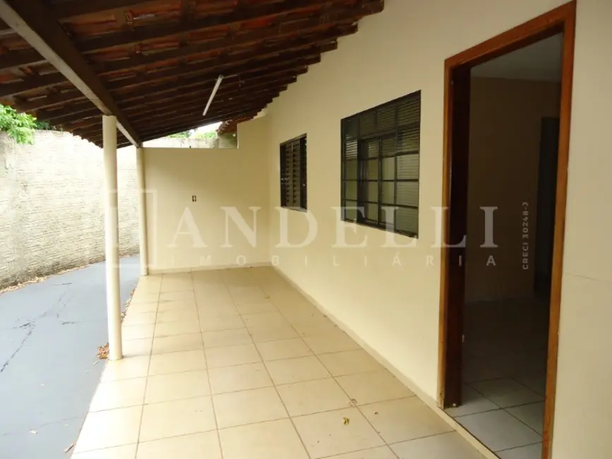 Casa com 2 quartos à venda, 83m2 em Jardim Roberto Selmi Dei, Araraquara - SP - imagem 9 Foto 9 de Casa com 2 quartos à venda, 83m2 em Jardim Roberto Selmi Dei, Araraquara - SP