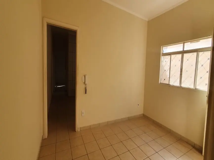 Foto 6 de Casa com 2 quartos à venda, 129m2 em Jardim Maria Luiza, Araraquara - SP