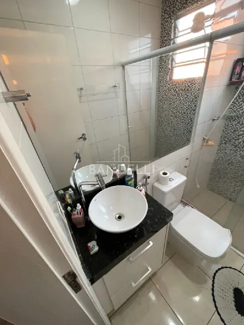 Foto 6 de Apartamento com 2 quartos à venda, 52m2 em Jardim das Flores, Araraquara - SP