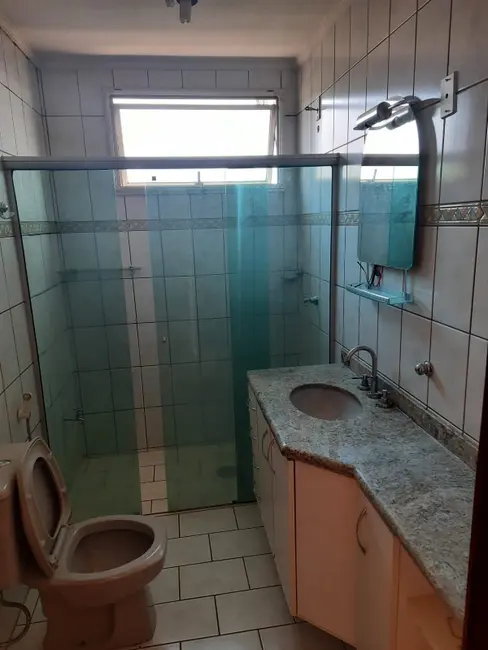 Foto 2 de Apartamento com 2 quartos à venda, 63m2 em Jardim Tinen, Araraquara - SP
