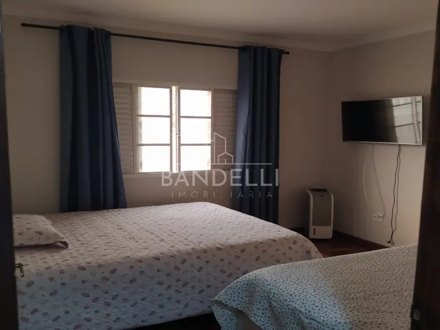 Sala Comercial com 3 quartos para alugar, 234m2 em Vila Harmonia, Araraquara - SP - imagem 9 Foto 9 de Sala Comercial com 3 quartos para alugar, 234m2 em Vila Harmonia, Araraquara - SP