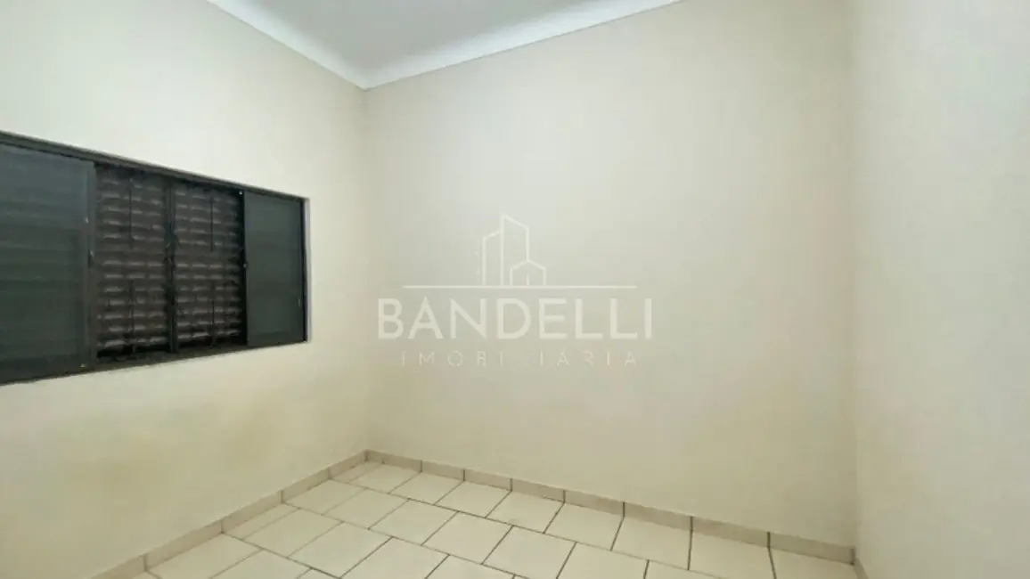 Casa com 4 quartos à venda, 127m2 em Centro, Araraquara - SP - imagem 6 Foto 6 de Casa com 4 quartos à venda, 127m2 em Centro, Araraquara - SP