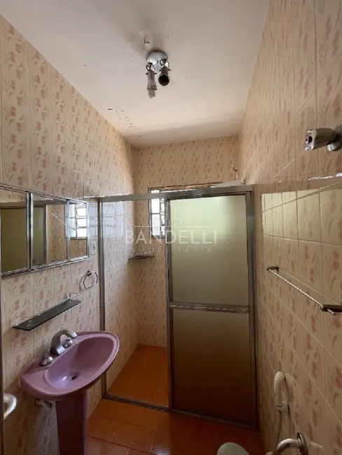 Casa com 3 quartos à venda, 186m2 em Araraquara - SP - imagem 9 Foto 9 de Casa com 3 quartos à venda, 186m2 em Araraquara - SP