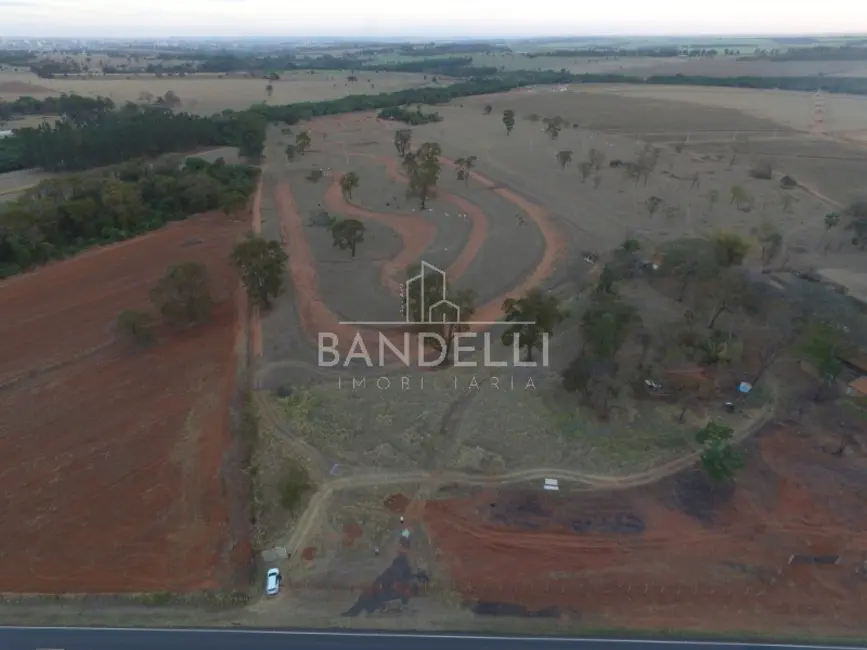 Foto 3 de Terreno / Lote à venda, 120000m2 em Araraquara - SP