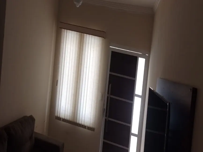 Casa com 2 quartos à venda, 117m2 em Jardim Uirapuru II, Araraquara - SP - imagem 8 Foto 8 de Casa com 2 quartos à venda, 117m2 em Jardim Uirapuru II, Araraquara - SP