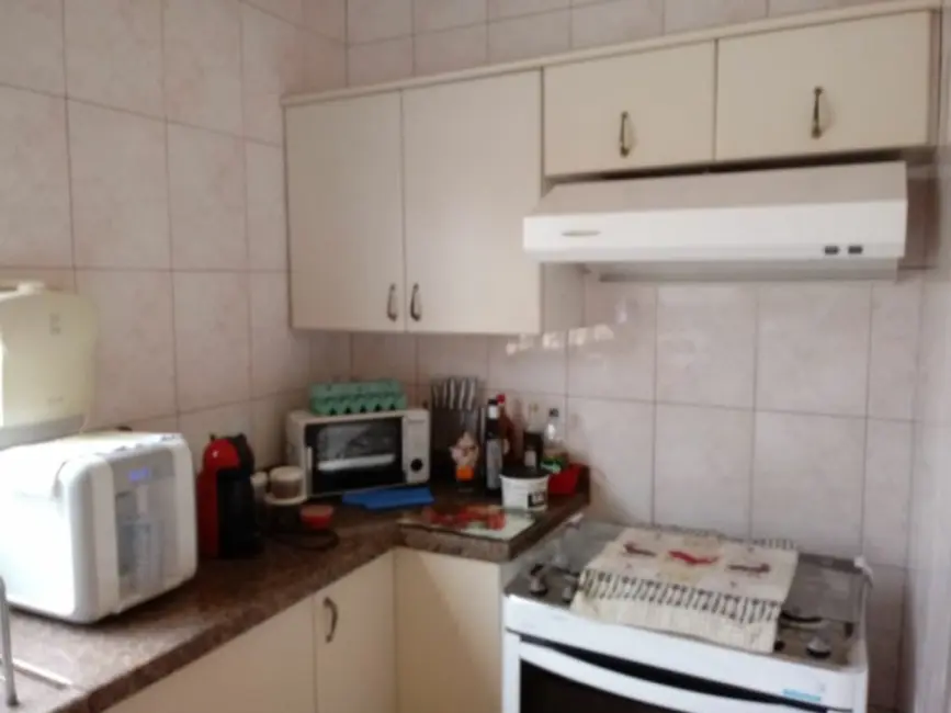 Casa com 3 quartos à venda, 151m2 em Vila Velosa, Araraquara - SP - imagem 8 Foto 8 de Casa com 3 quartos à venda, 151m2 em Vila Velosa, Araraquara - SP