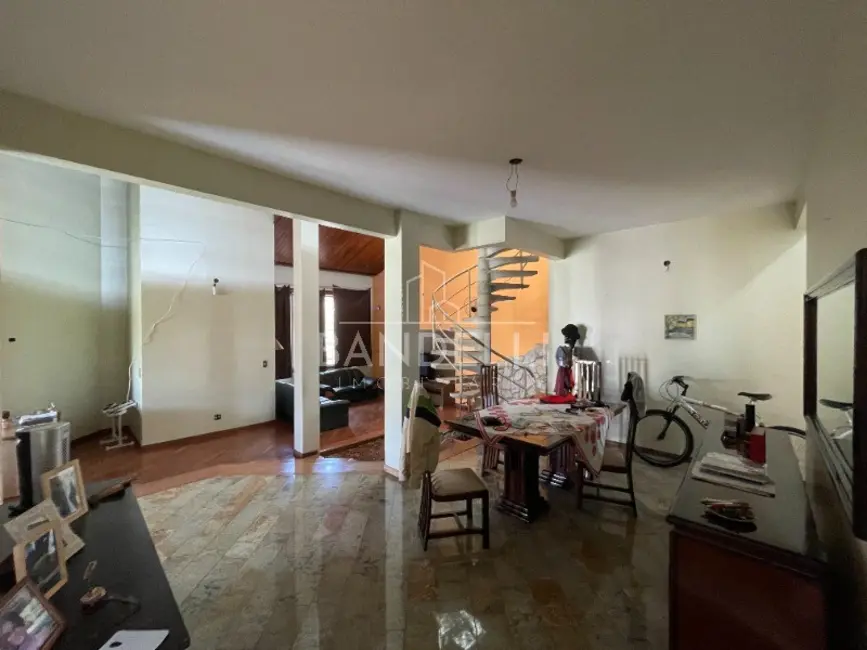 Casa com 3 quartos à venda, 301m2 em Vila Harmonia, Araraquara - SP - imagem 6 Foto 6 de Casa com 3 quartos à venda, 301m2 em Vila Harmonia, Araraquara - SP