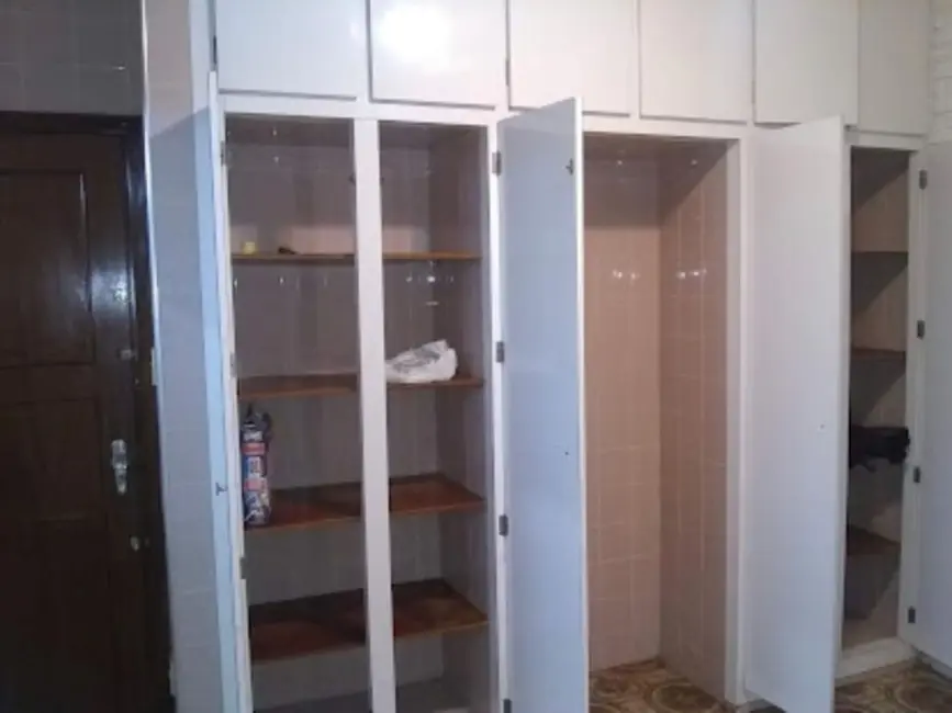 Casa com 4 quartos à venda, 186m2 em Vila José Bonifácio, Araraquara - SP - imagem 4 Foto 4 de Casa com 4 quartos à venda, 186m2 em Vila José Bonifácio, Araraquara - SP