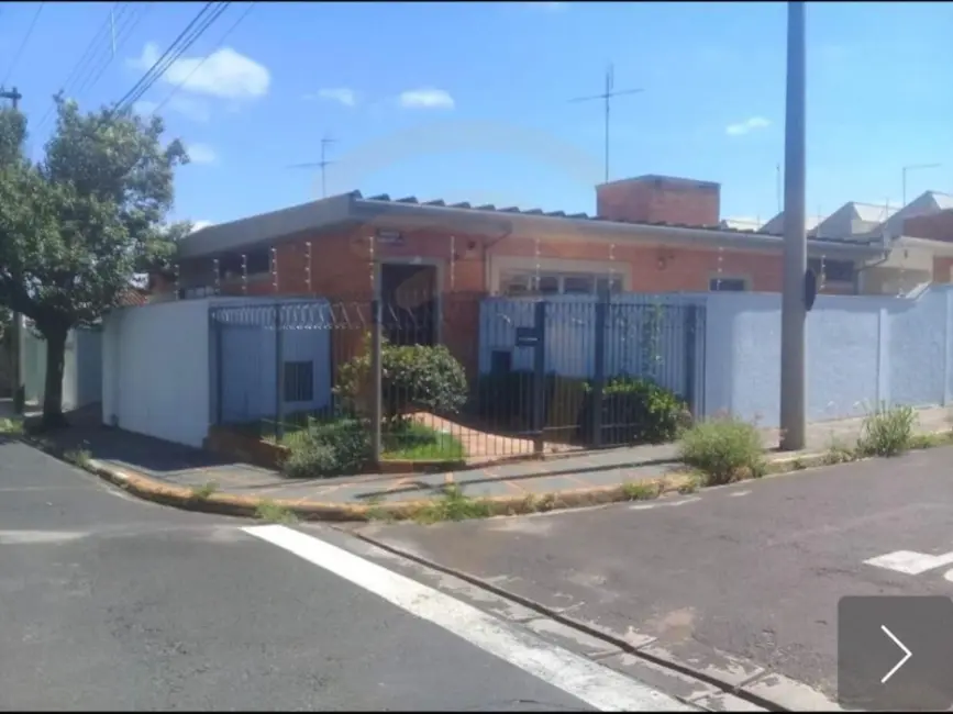 Foto 1 de Casa com 4 quartos à venda, 186m2 em Vila José Bonifácio, Araraquara - SP