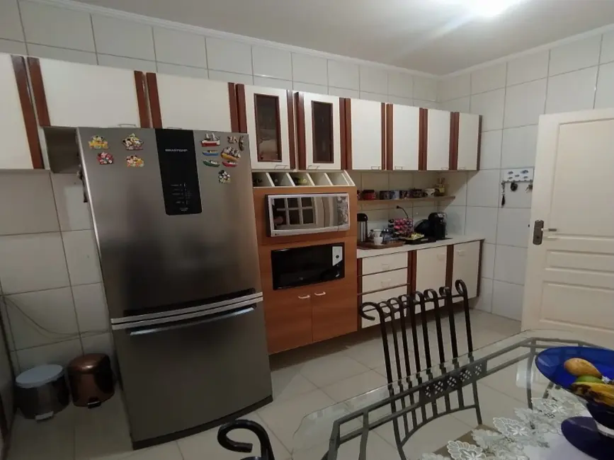 Foto 6 de Casa com 3 quartos à venda, 343m2 em Jardim Adalgisa, Araraquara - SP