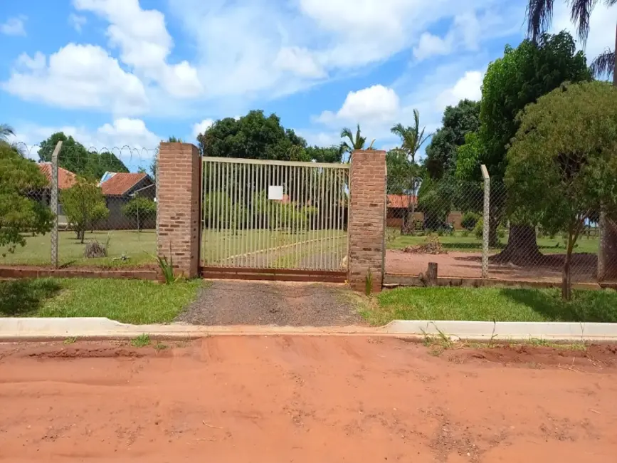 Foto 1 de Chácara com 3 quartos à venda, 3292m2 em Parque Planalto, Araraquara - SP