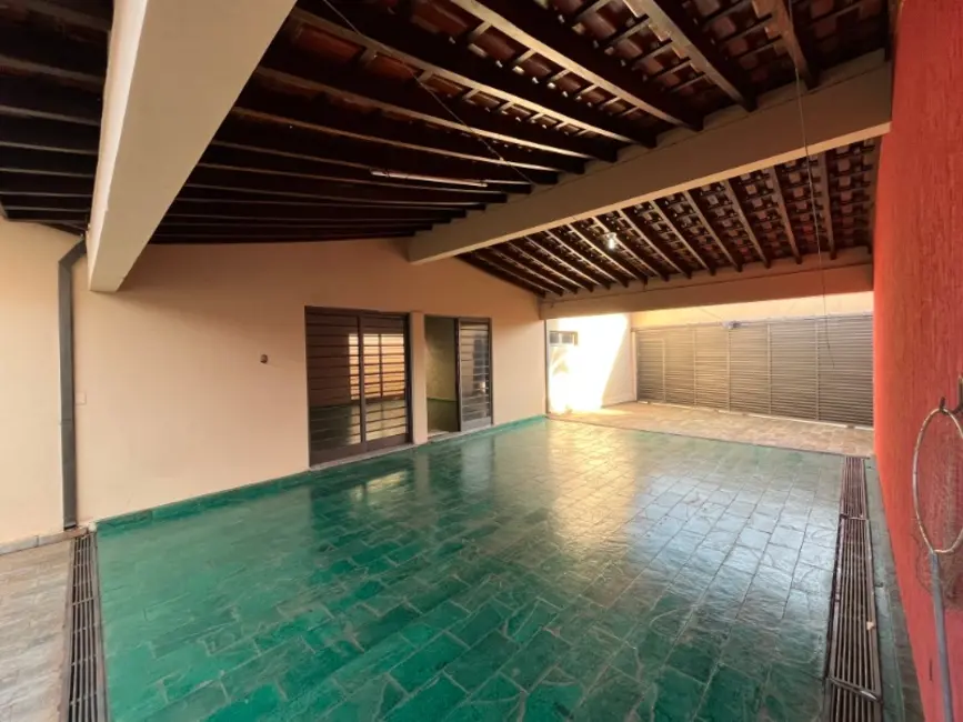 Sala Comercial com 3 quartos à venda, 204m2 em Vila Harmonia, Araraquara - SP - imagem 8 Foto 8 de Sala Comercial com 3 quartos à venda, 204m2 em Vila Harmonia, Araraquara - SP