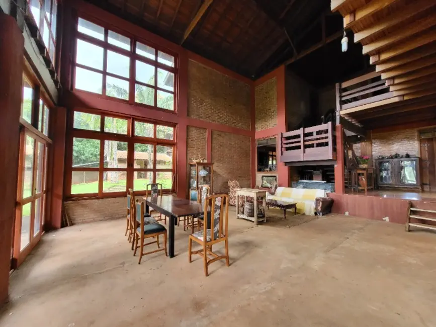 Chácara com 4 quartos à venda, 800m2 em Portal das Laranjeiras, Araraquara - SP - imagem 9 Foto 9 de Chácara com 4 quartos à venda, 800m2 em Portal das Laranjeiras, Araraquara - SP