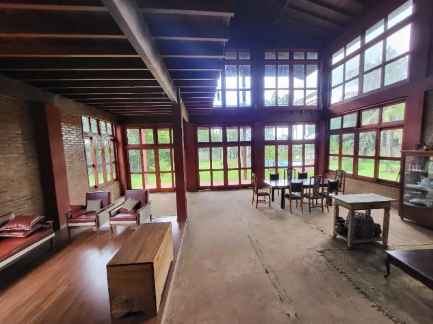 Chácara com 4 quartos à venda, 800m2 em Portal das Laranjeiras, Araraquara - SP - imagem 6 Foto 6 de Chácara com 4 quartos à venda, 800m2 em Portal das Laranjeiras, Araraquara - SP