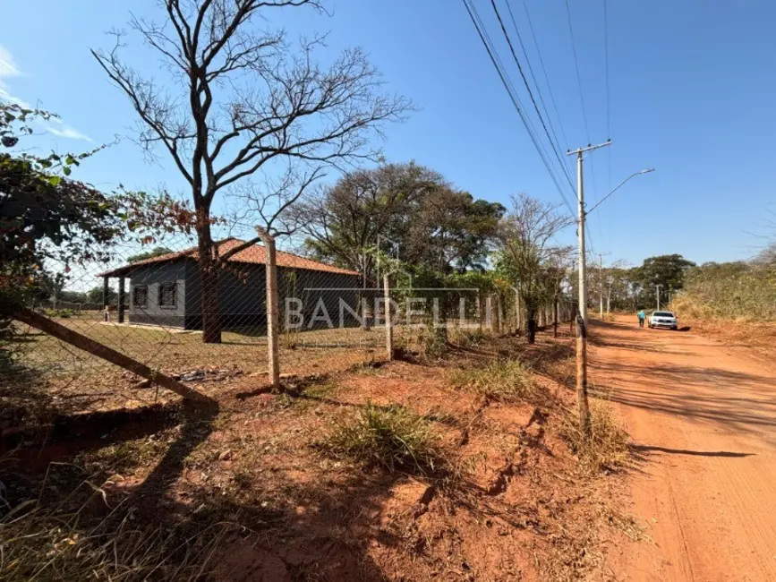 Chácara com 3 quartos para alugar, 186m2 em Chácara Flora Araraquara, Araraquara - SP - imagem 4 Foto 4 de Chácara com 3 quartos para alugar, 186m2 em Chácara Flora Araraquara, Araraquara - SP