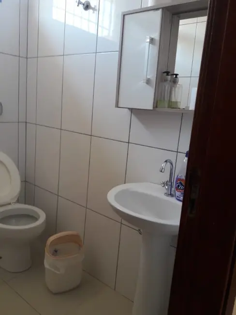 Casa com 2 quartos à venda, 275m2 em Vila Yamada, Araraquara - SP - imagem 8 Foto 8 de Casa com 2 quartos à venda, 275m2 em Vila Yamada, Araraquara - SP