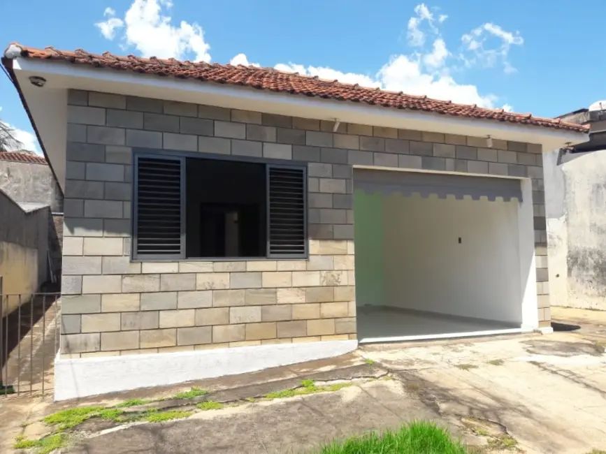 Casa com 2 quartos à venda, 275m2 em Vila Yamada, Araraquara - SP - imagem 1 Foto 1 de Casa com 2 quartos à venda, 275m2 em Vila Yamada, Araraquara - SP