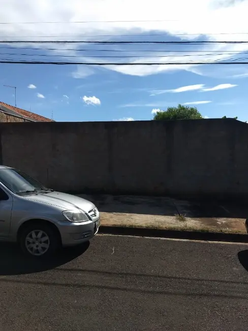 Terreno / Lote à venda em Jardim Roberto Selmi Dei, Araraquara - SP - imagem 4 Foto 4 de Terreno / Lote à venda em Jardim Roberto Selmi Dei, Araraquara - SP