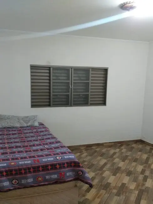 Casa com 2 quartos à venda, 295m2 em Jardim Roberto Selmi Dei, Araraquara - SP - imagem 4 Foto 4 de Casa com 2 quartos à venda, 295m2 em Jardim Roberto Selmi Dei, Araraquara - SP