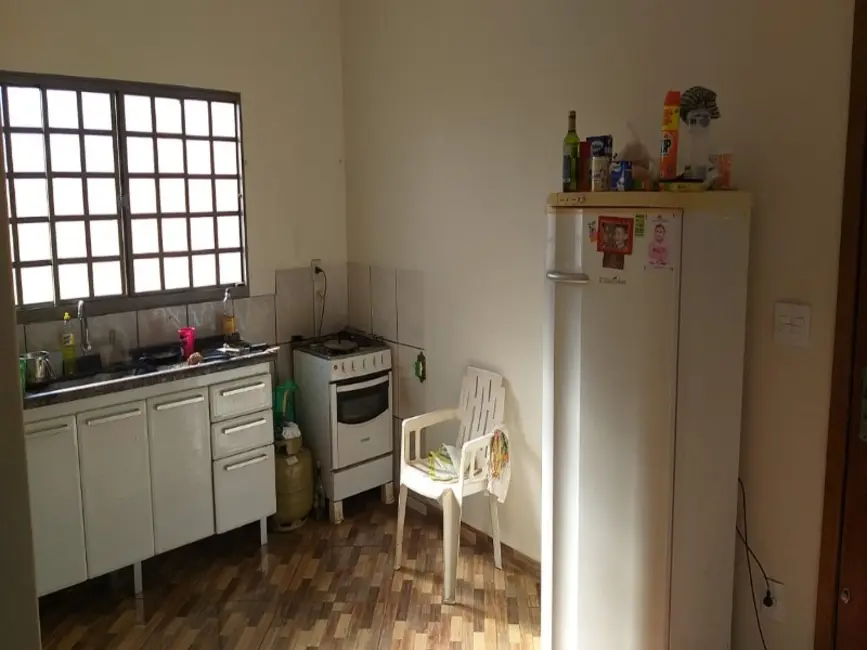 Casa com 2 quartos à venda, 295m2 em Jardim Roberto Selmi Dei, Araraquara - SP - imagem 6 Foto 6 de Casa com 2 quartos à venda, 295m2 em Jardim Roberto Selmi Dei, Araraquara - SP
