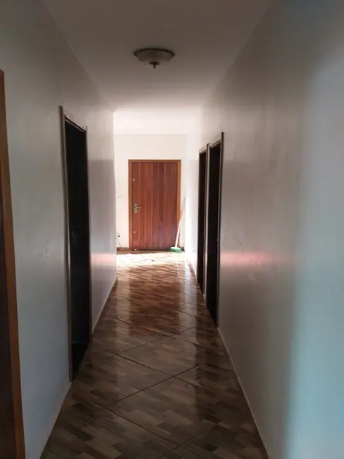 Foto 2 de Casa com 2 quartos à venda, 295m2 em Jardim Roberto Selmi Dei, Araraquara - SP