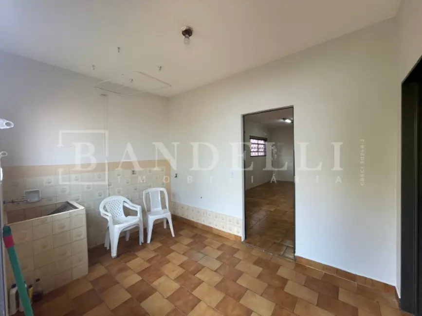 Casa com 3 quartos à venda, 139m2 em Araraquara - SP - imagem 5 Foto 5 de Casa com 3 quartos à venda, 139m2 em Araraquara - SP