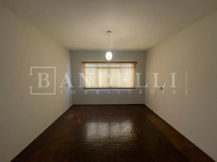 Casa com 3 quartos à venda, 139m2 em Araraquara - SP - imagem 3 Foto 3 de Casa com 3 quartos à venda, 139m2 em Araraquara - SP