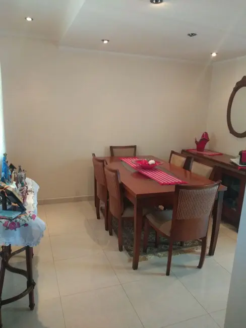 Foto 3 de Casa com 3 quartos à venda, 98m2 em Jardim do Carmo, Araraquara - SP