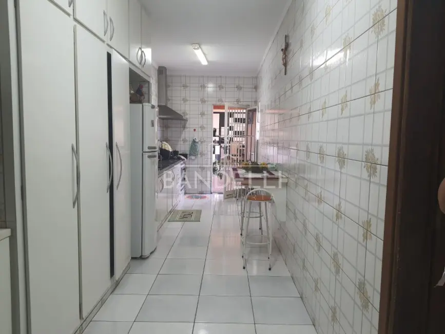 Casa com 3 quartos à venda, 235m2 em Jardim do Carmo, Araraquara - SP - imagem 8 Foto 8 de Casa com 3 quartos à venda, 235m2 em Jardim do Carmo, Araraquara - SP