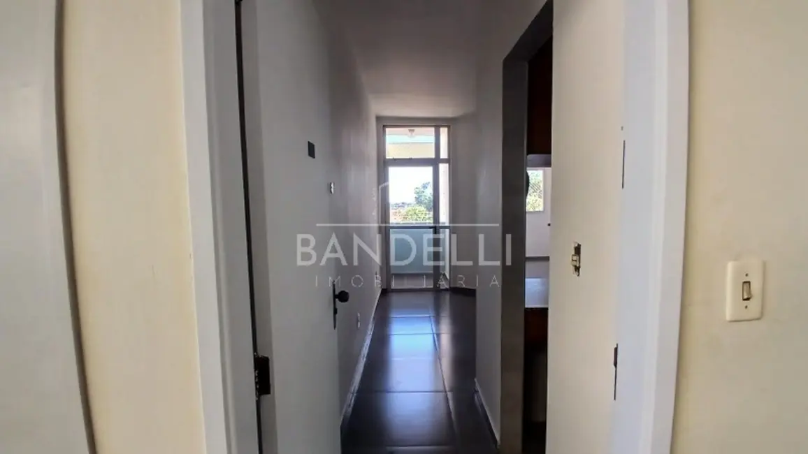 Foto 1 de Apartamento com 1 quarto para alugar, 27m2 em Araraquara - SP