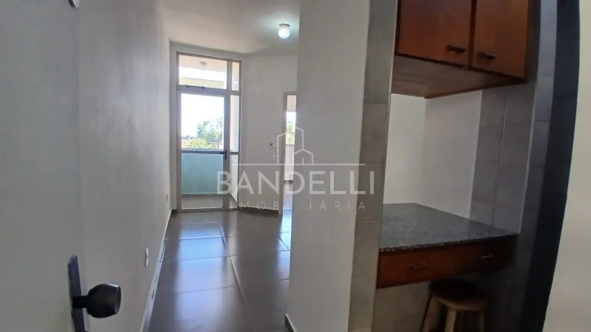 Foto 2 de Apartamento com 1 quarto para alugar, 27m2 em Araraquara - SP