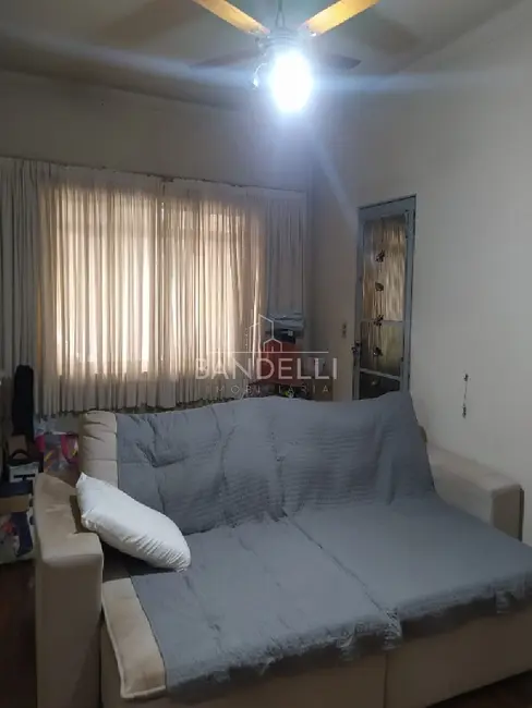 Sala Comercial com 2 quartos à venda e para alugar, 110m2 em Centro, Araraquara - SP - imagem 3 Foto 3 de Sala Comercial com 2 quartos à venda e para alugar, 110m2 em Centro, Araraquara - SP