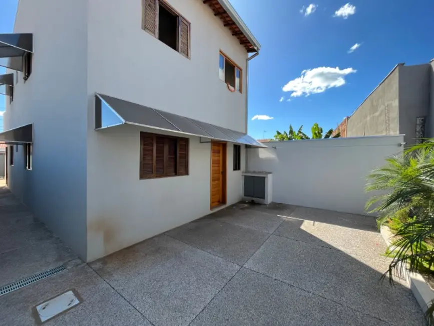 Casa com 4 quartos à venda, 140m2 em Jardim Maria Luiza IV, Araraquara - SP - imagem 7 Foto 7 de Casa com 4 quartos à venda, 140m2 em Jardim Maria Luiza IV, Araraquara - SP