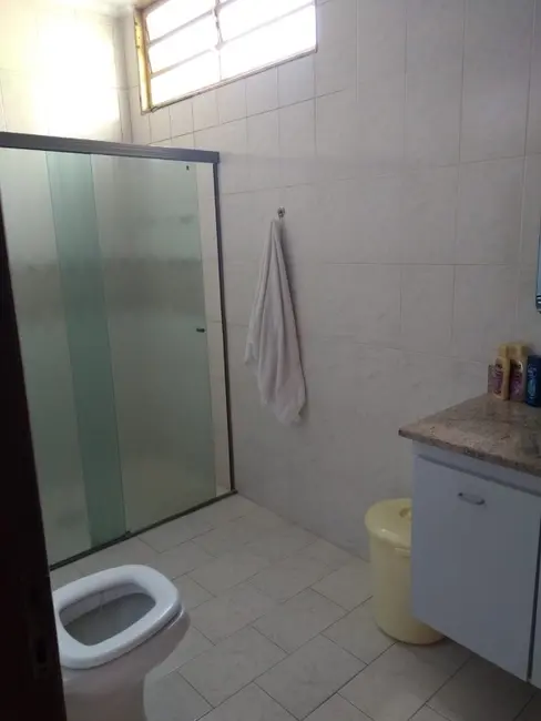 Casa com 3 quartos à venda, 157m2 em Jardim Eliana, Araraquara - SP - imagem 5 Foto 5 de Casa com 3 quartos à venda, 157m2 em Jardim Eliana, Araraquara - SP