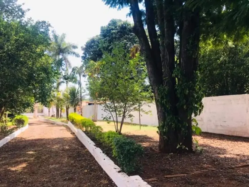 Casa com 3 quartos à venda, 263m2 em Jardim Cruzeiro do Sul I e II, Araraquara - SP - imagem 3 Foto 3 de Casa com 3 quartos à venda, 263m2 em Jardim Cruzeiro do Sul I e II, Araraquara - SP