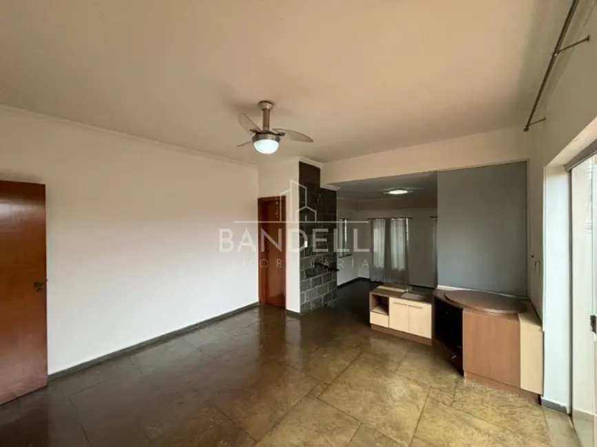 Casa com 3 quartos à venda, 332m2 em Jardim Nova América, Araraquara - SP - imagem 6 Foto 6 de Casa com 3 quartos à venda, 332m2 em Jardim Nova América, Araraquara - SP