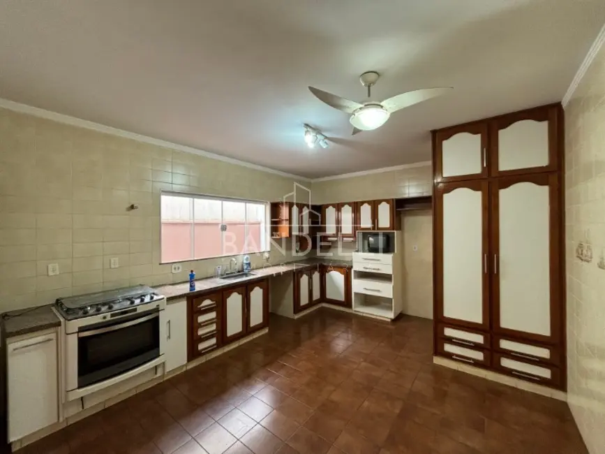 Foto 22 de Casa com 3 quartos à venda, 332m2 em Jardim Nova América, Araraquara - SP