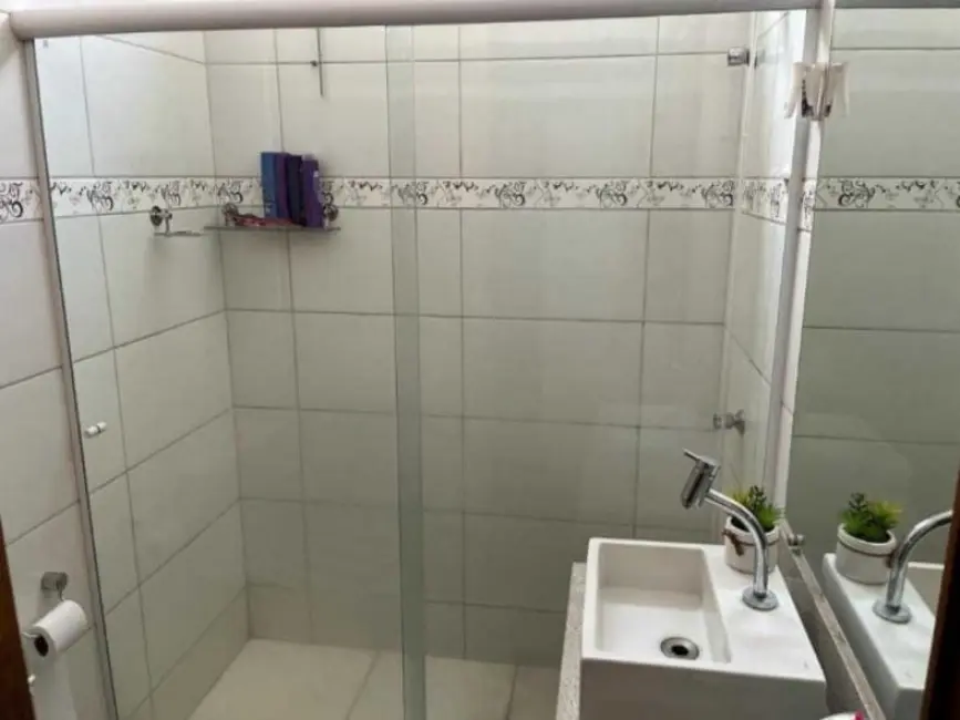 Casa com 2 quartos à venda, 65m2 em Jardim Universal, Araraquara - SP - imagem 9 Foto 9 de Casa com 2 quartos à venda, 65m2 em Jardim Universal, Araraquara - SP