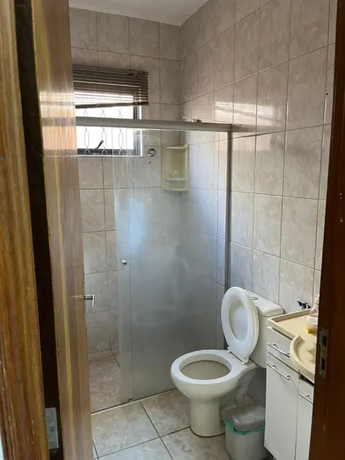 Casa com 2 quartos à venda, 194m2 em Vila Santana, Araraquara - SP - imagem 9 Foto 9 de Casa com 2 quartos à venda, 194m2 em Vila Santana, Araraquara - SP