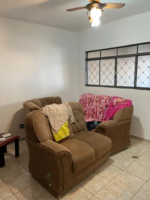 Casa com 2 quartos à venda, 194m2 em Vila Santana, Araraquara - SP - imagem 7 Foto 7 de Casa com 2 quartos à venda, 194m2 em Vila Santana, Araraquara - SP