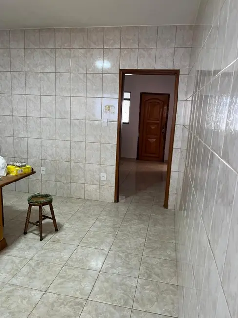 Casa com 2 quartos à venda, 194m2 em Vila Santana, Araraquara - SP - imagem 3 Foto 3 de Casa com 2 quartos à venda, 194m2 em Vila Santana, Araraquara - SP