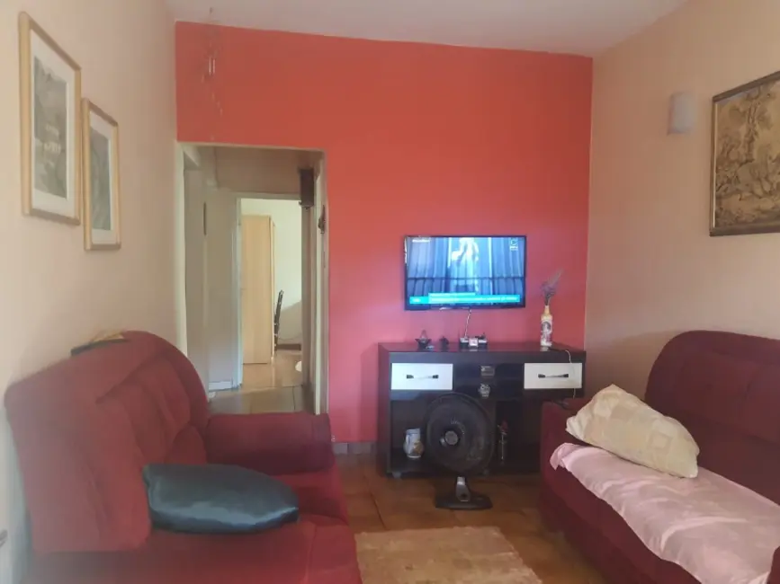Casa com 3 quartos à venda, 167m2 em Centro, Araraquara - SP - imagem 6 Foto 6 de Casa com 3 quartos à venda, 167m2 em Centro, Araraquara - SP