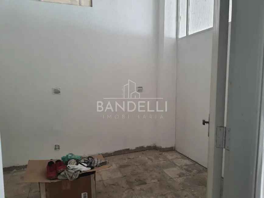 Sala Comercial para alugar, 236m2 em Centro, Araraquara - SP - imagem 6 Foto 6 de Sala Comercial para alugar, 236m2 em Centro, Araraquara - SP