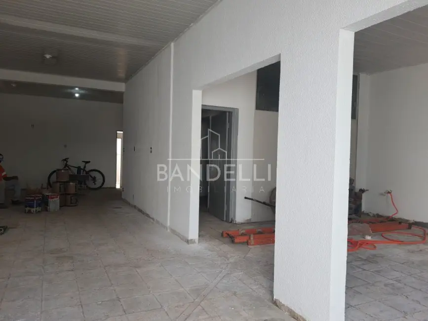 Sala Comercial para alugar, 236m2 em Centro, Araraquara - SP - imagem 4 Foto 4 de Sala Comercial para alugar, 236m2 em Centro, Araraquara - SP