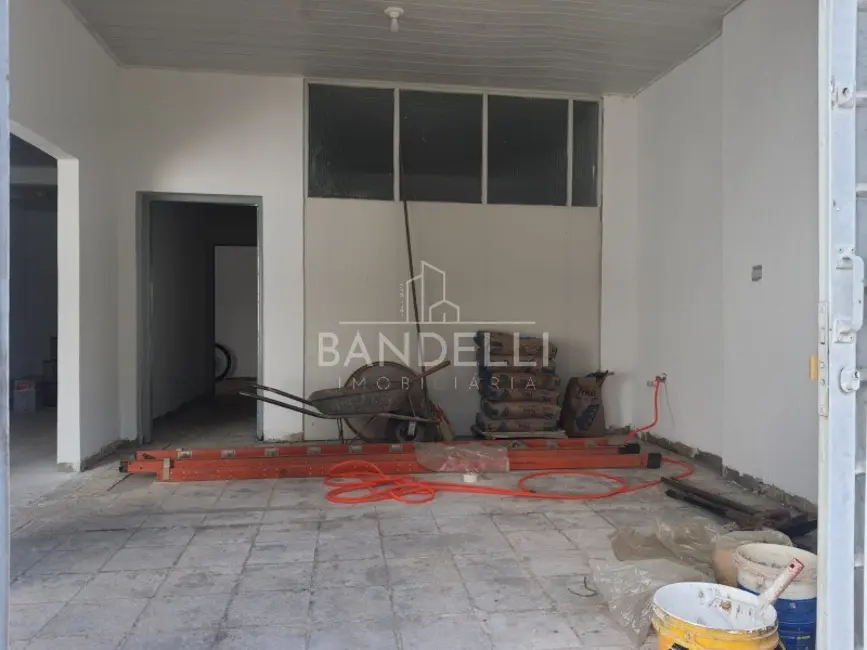 Sala Comercial para alugar, 236m2 em Centro, Araraquara - SP - imagem 3 Foto 3 de Sala Comercial para alugar, 236m2 em Centro, Araraquara - SP